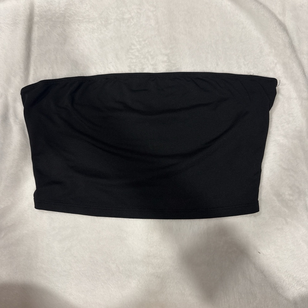 SHEIN Black Strapless Crop Top